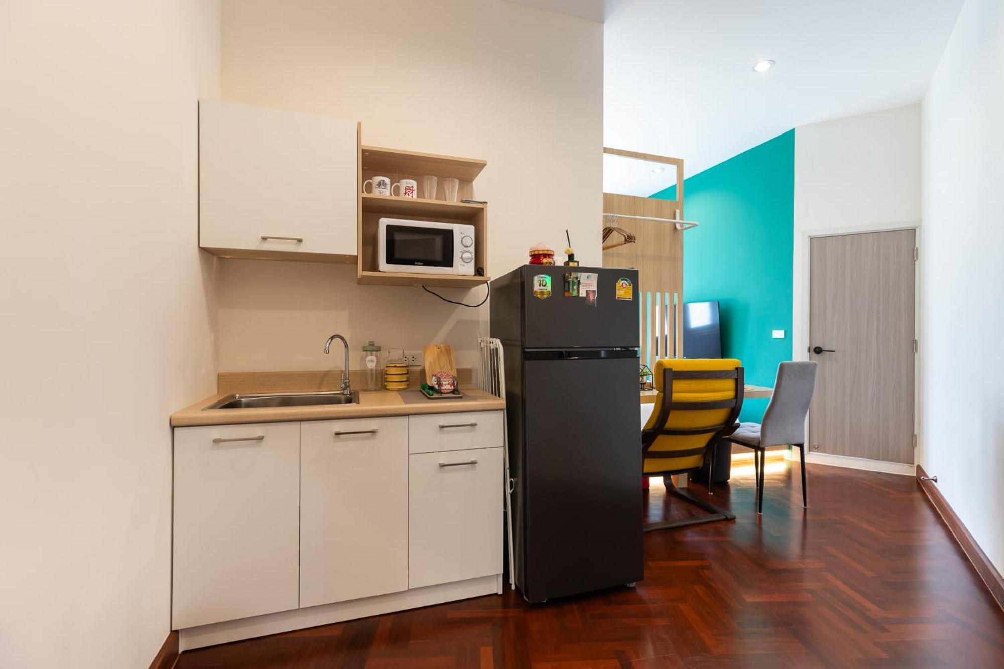 Belivin99 Residence Chinatown Bangkok Buitenkant foto