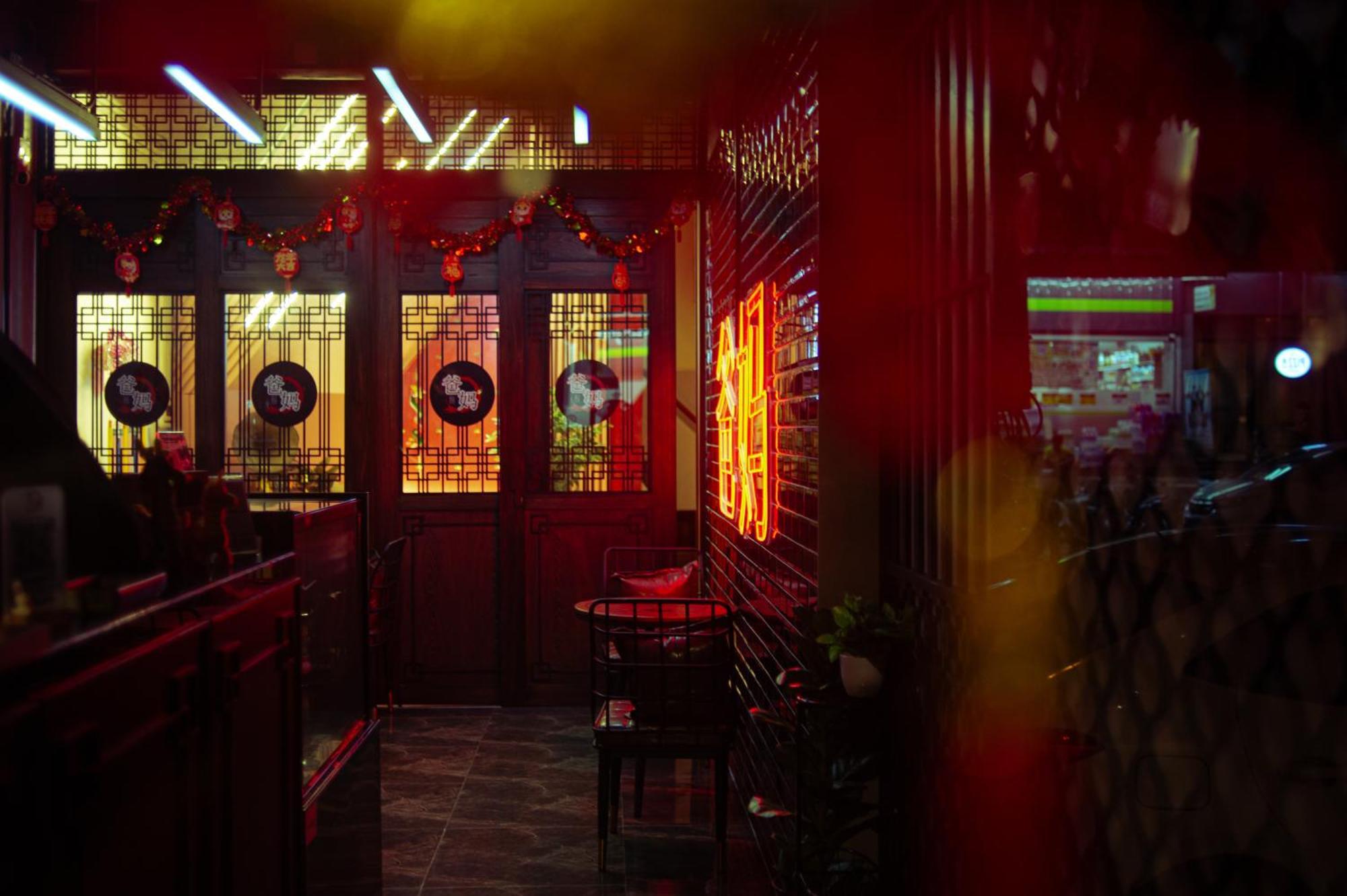 Belivin99 Residence Chinatown Bangkok Buitenkant foto